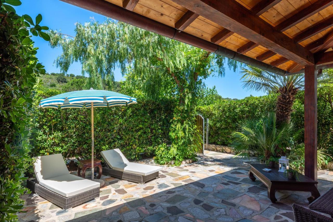 Elbaloves Appartaments Villa Capoliveri  Exterior photo