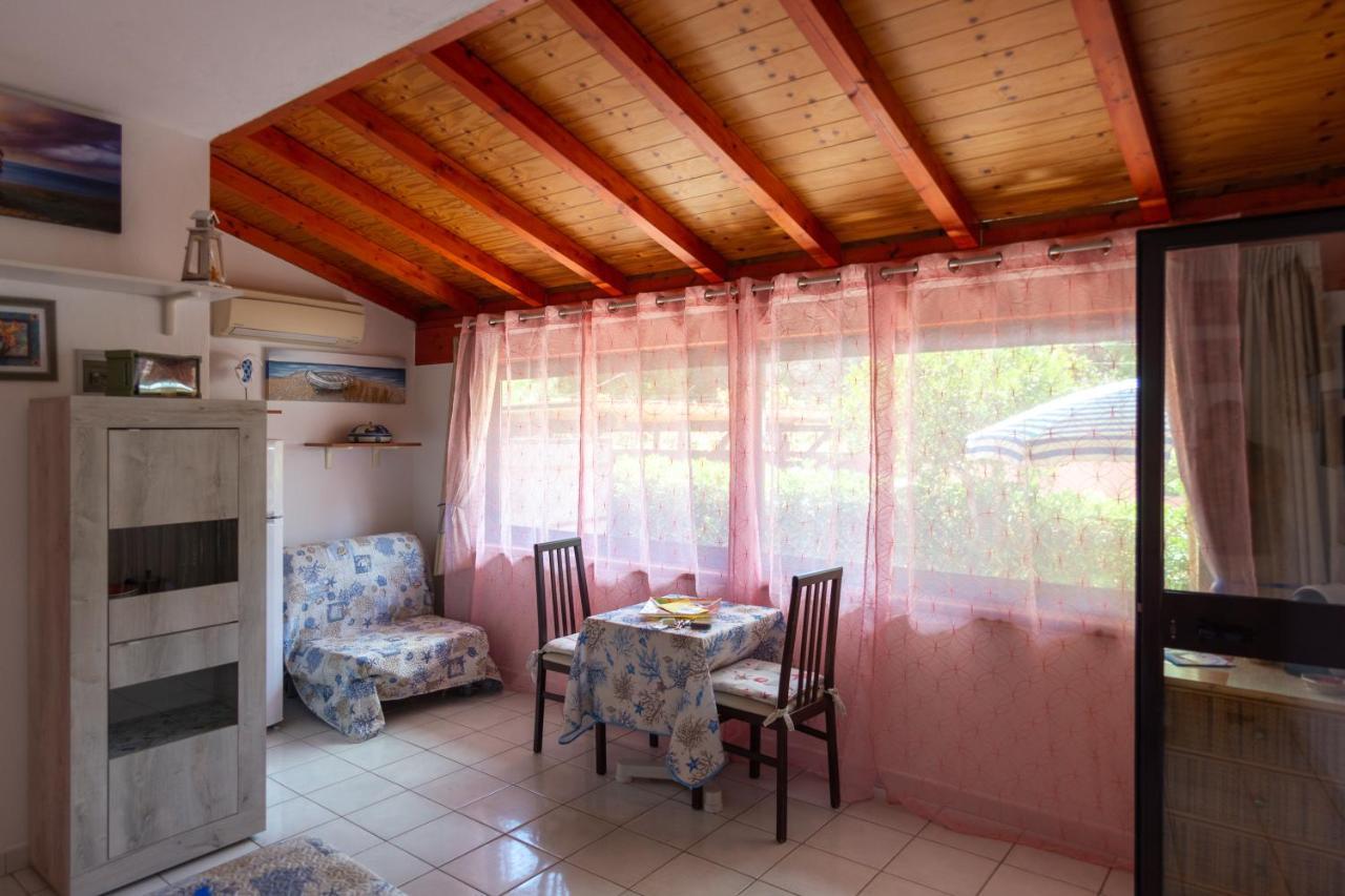 Elbaloves Appartaments Villa Capoliveri  Exterior photo