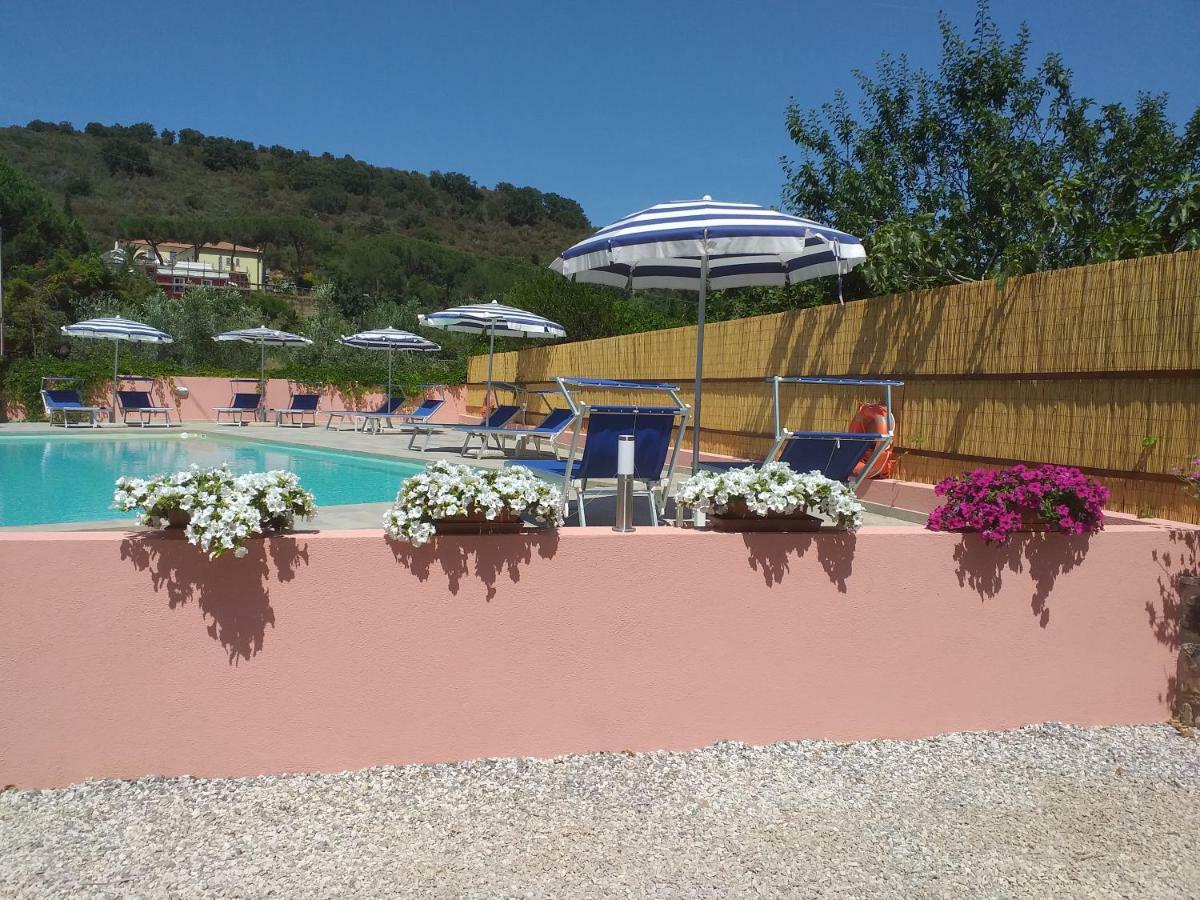 Elbaloves Appartaments Villa Capoliveri  Exterior photo
